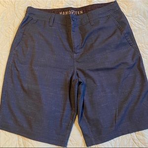 Men’s Hang Ten shorts, size 34.